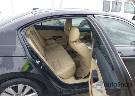 2011 Honda Accord 2.4 Ex-L z USA, uszkodzony, nr VIN 1HGCP2F8XBA048640